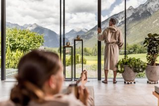 Entspannung im Spa mit Bergblick